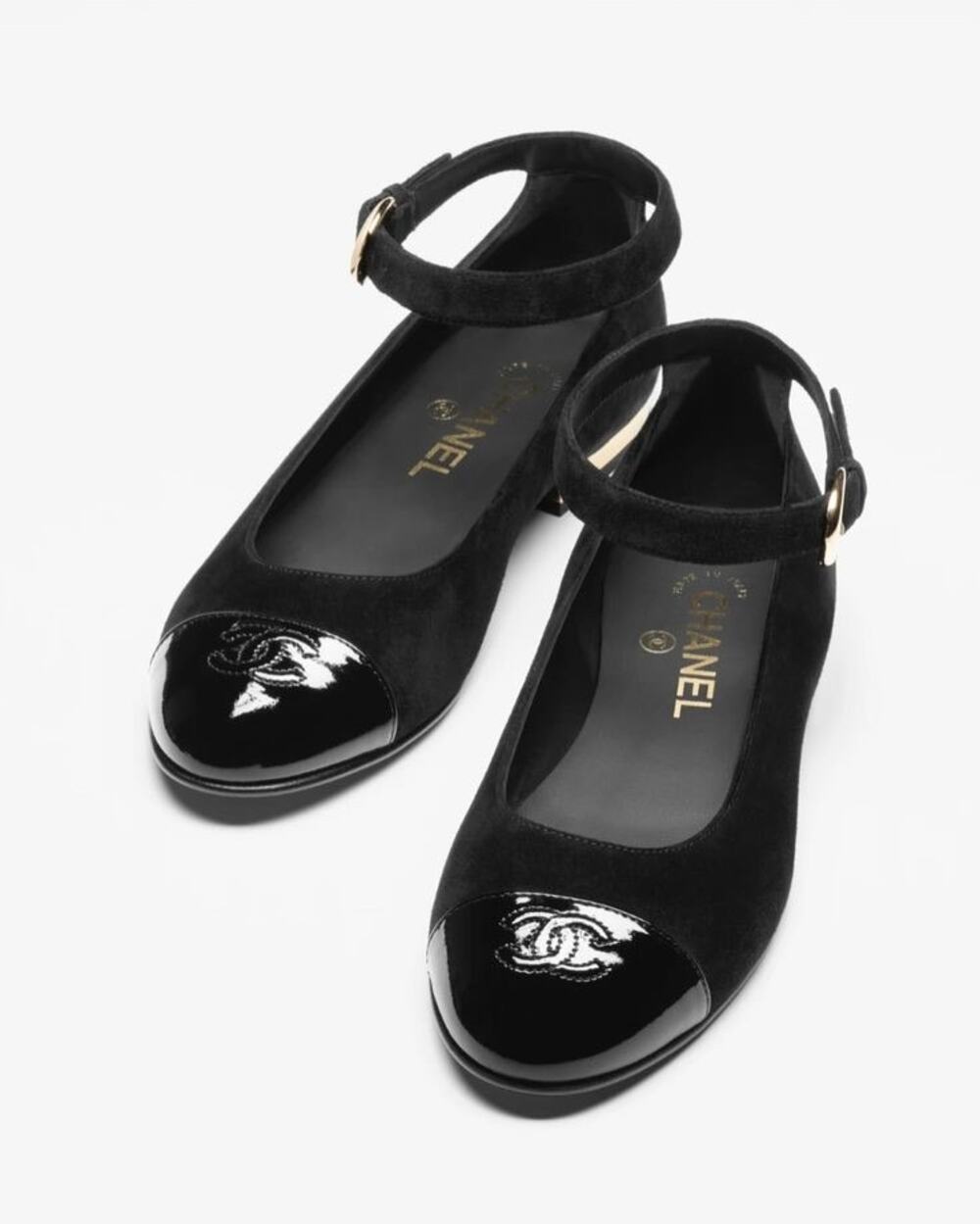 Chanel Ballet Flats Ankle Strap Interlocking CC Logo Suede Patent Trim Size 37